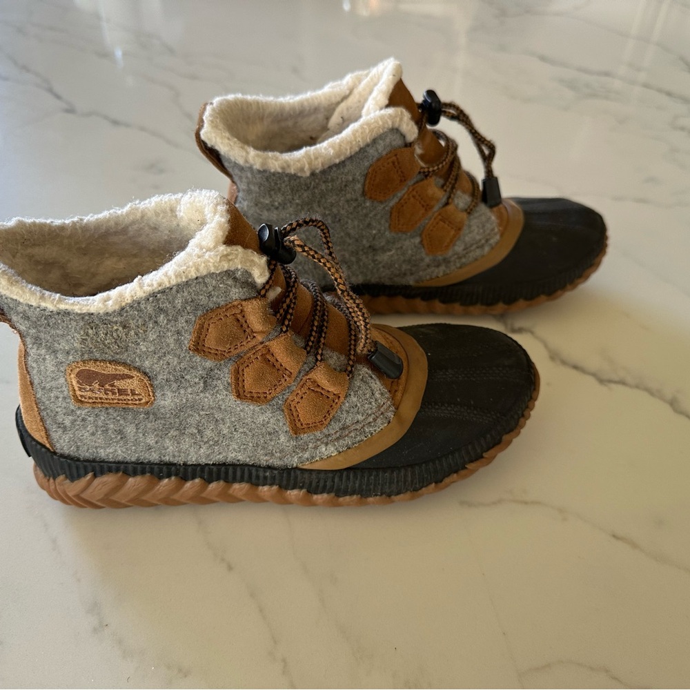 Sorel ‘Out & About’ Kids Gray and Tan Boots